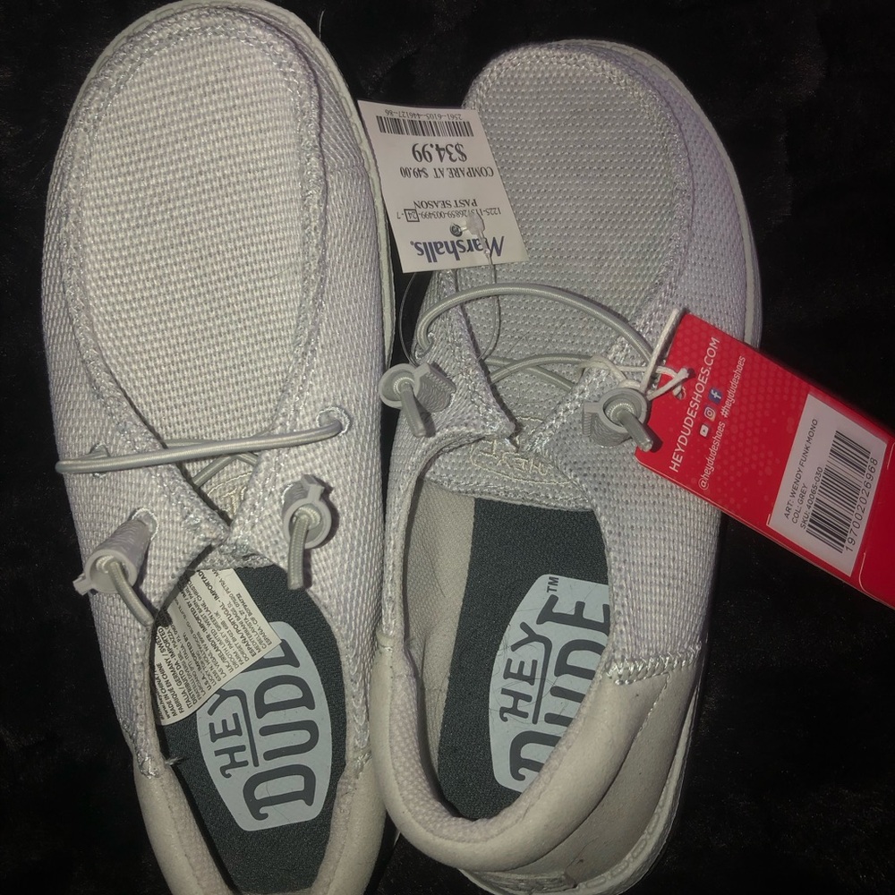 🖤 Hey Dude Slip-On Knit Shoes in Light Gray